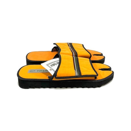 【DEAD STOCK】90'S MAHARISHI TABI SANDALS ORANGE