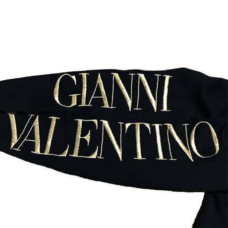 【USED】90'S  GIANNI VALENTINO EMBROIDERED SWEATSHIRT