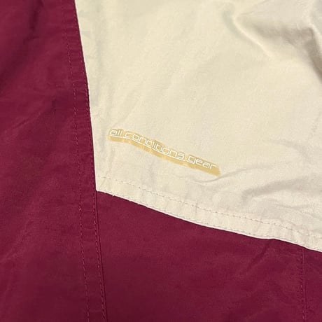 【USED】00's NIKE ACG OUTER RAYER3 WINTER JACKET OFF WHITE×BURGUNDY