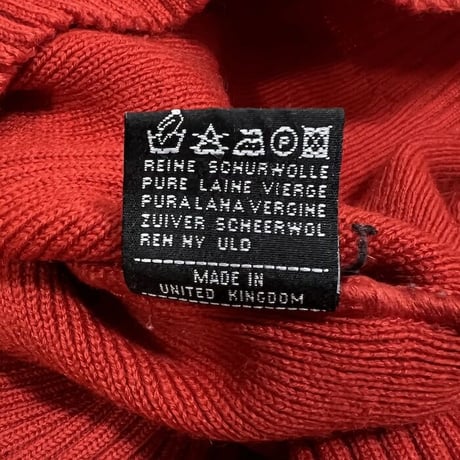 【USED】80'S-90'S BURBERRYS RED WOOL SWEATER ELBOW PATCHES