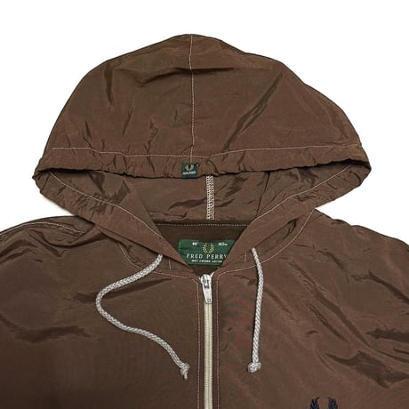 【USED】00's FRED PERRY High-Density Cotton Shell Zip Hoodie Brown