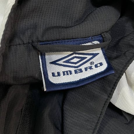 【USED】00'S UMBRO POLY TRACK JACKET BLACK × WHITE