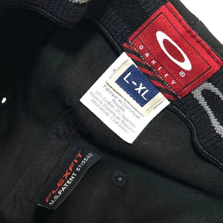 【USED】00'S OAKLEY × FLEXFIT CAP