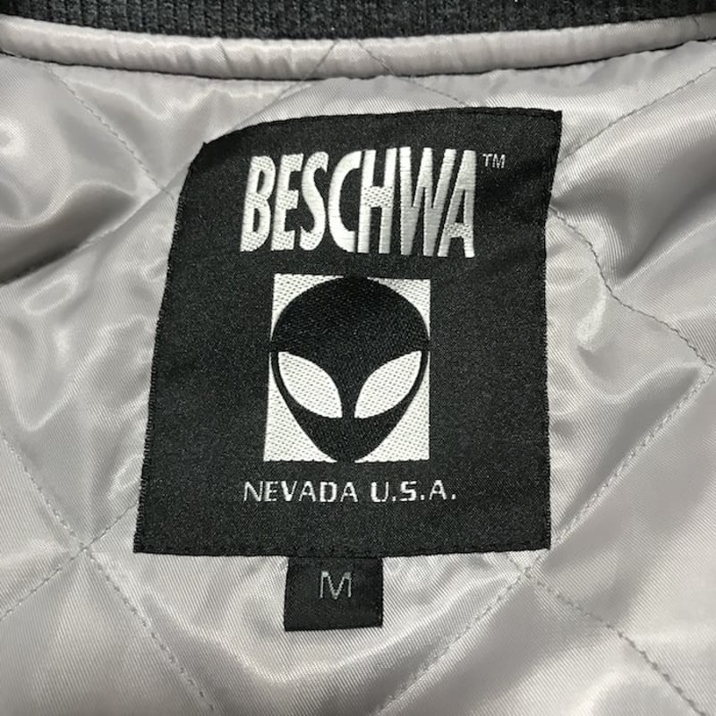 ＢＥＳＣＨＷＡ】 エイリアン 宇宙人 ジャンパー Ｍサイズ 90's古着 