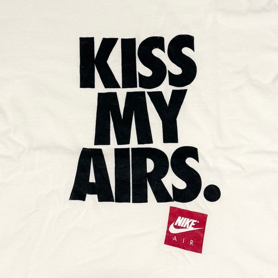 681177043afb9c6094e5ef11