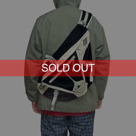 【USED】00's adidas TRIANGLE POCKET BODY BAG