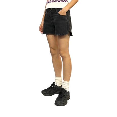 【USED】00's American Vintage Levi's BLACK DENIM SHORTS