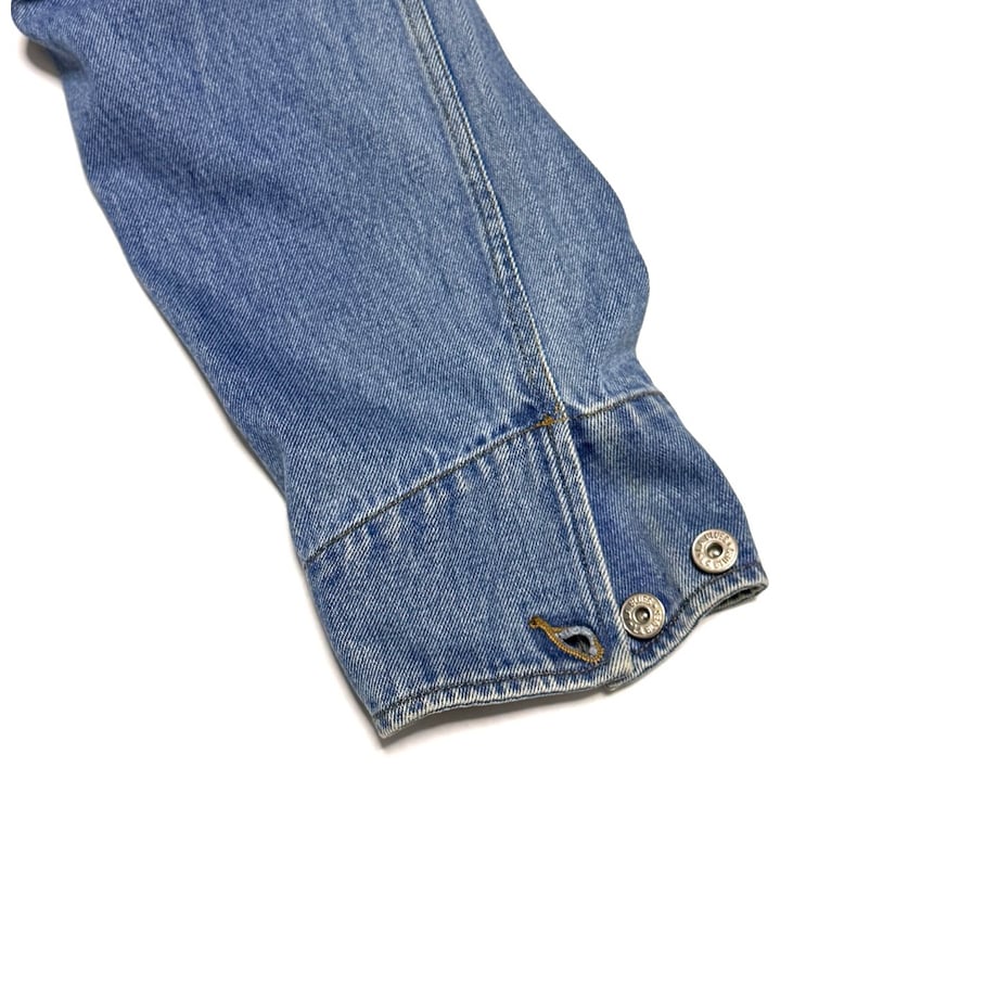69c3898f3c173d1b0a457b44