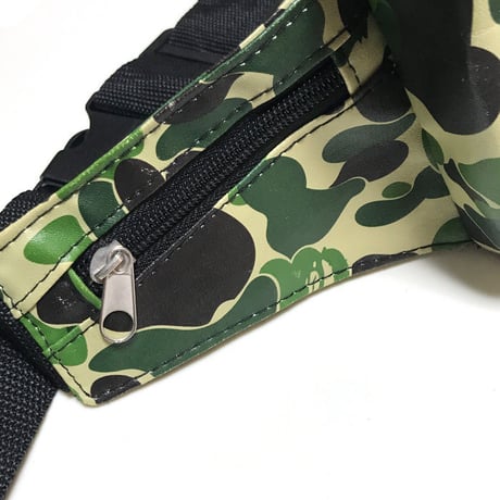 【USED】A BATHING APE CAMO BAM BAG