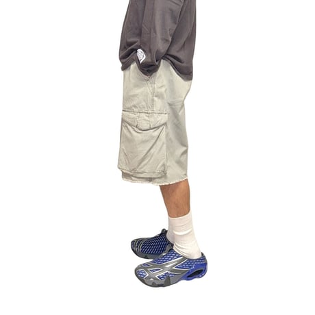 【USED】00's Levi's WORKWEAR LOOSE FIT CARGO SHORTS