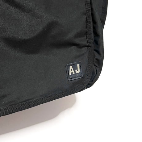 【USED】00's ARMANI JEANS SHOULDER BODY BAG