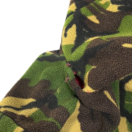【USED】90'S MAHARISHI TECH CRACKLE HOODIE RED