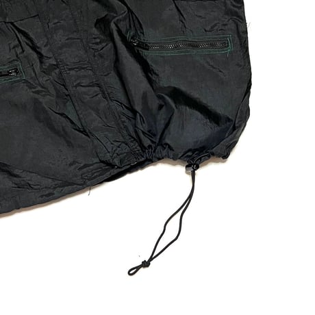 【USED】90's UMBRO 4-POCKET NYLON TRACK JACKET