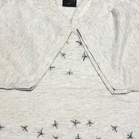【USED】90's Wisquitas “Mosquitas” All-Over Print T-shirt