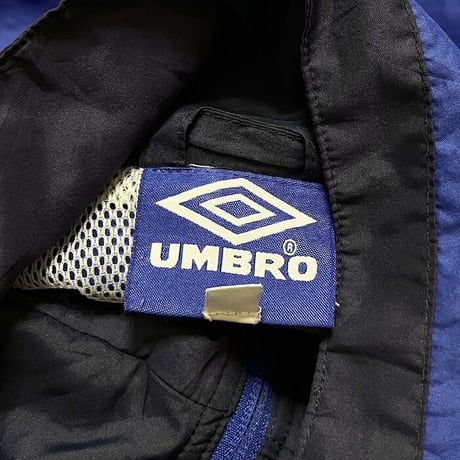 【USED】90'S UMBRO POLY TRACK JACKET BIG LOGO BLUE