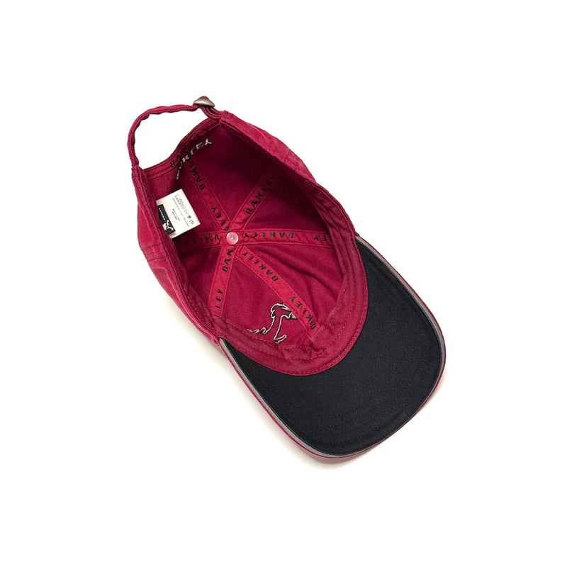 USED】00's OAKLEY Skull Icon Distressed Red Cap