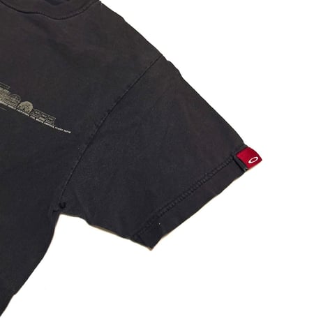 【USED】00's OAKLEY CYBERPUNK T-SHIRT