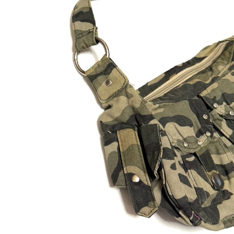 【USED】00's Y2K GAL CAMO SHOULDER BAG