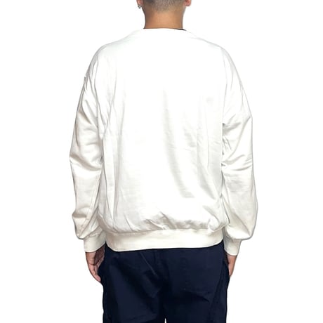 【USED】90's EMPORIO ARMANI CURVED LOGO SWEATSHIRT