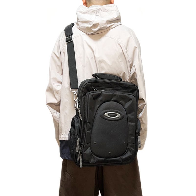 USED】00'S OAKLEY VERTICAL COMPUTER BAG 3.0 | K