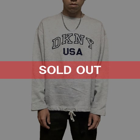 【USED】90'S DKNY SWEATSHIRT