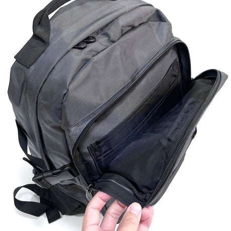 【USED】90'S-00'S ADIDAS EMBOSSING 3-STRIPES BACKPACK