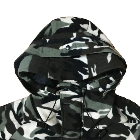 【USED】PEN FIELD FLEECE MOUNTAIN PARKA CITY CAMO