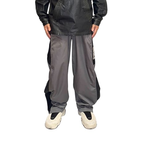 【USED】00's NIKE 2-TONE COLOR POLY TRAINING PANTS GRAY × BLACK