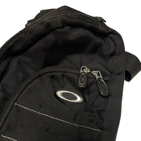 【USED】00's OAKLEY MINI SLING BAG