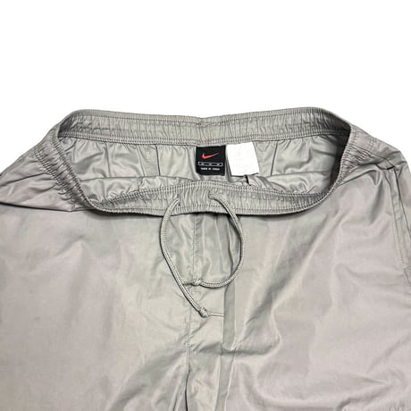 【USED】00's NIKE CLIMA-FIT Single Cargo Pocket Tech Shorts Liquid Silver