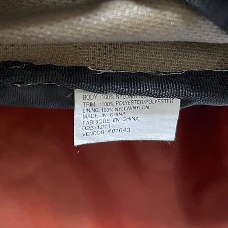 【USED】90'S-00'S EDDIE BAUER BODY BAG