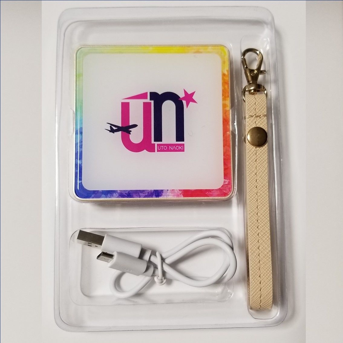 モバゲー　未来型モバゆびストラップ　DeNA モバイルバッテリー/ミニ/5000mah（4582618873055）|商品詳細