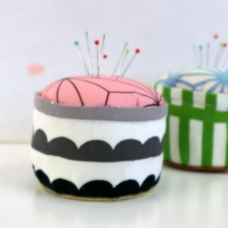 Muffin Pin Cushion マフィンピンクッション pdf pattern型紙