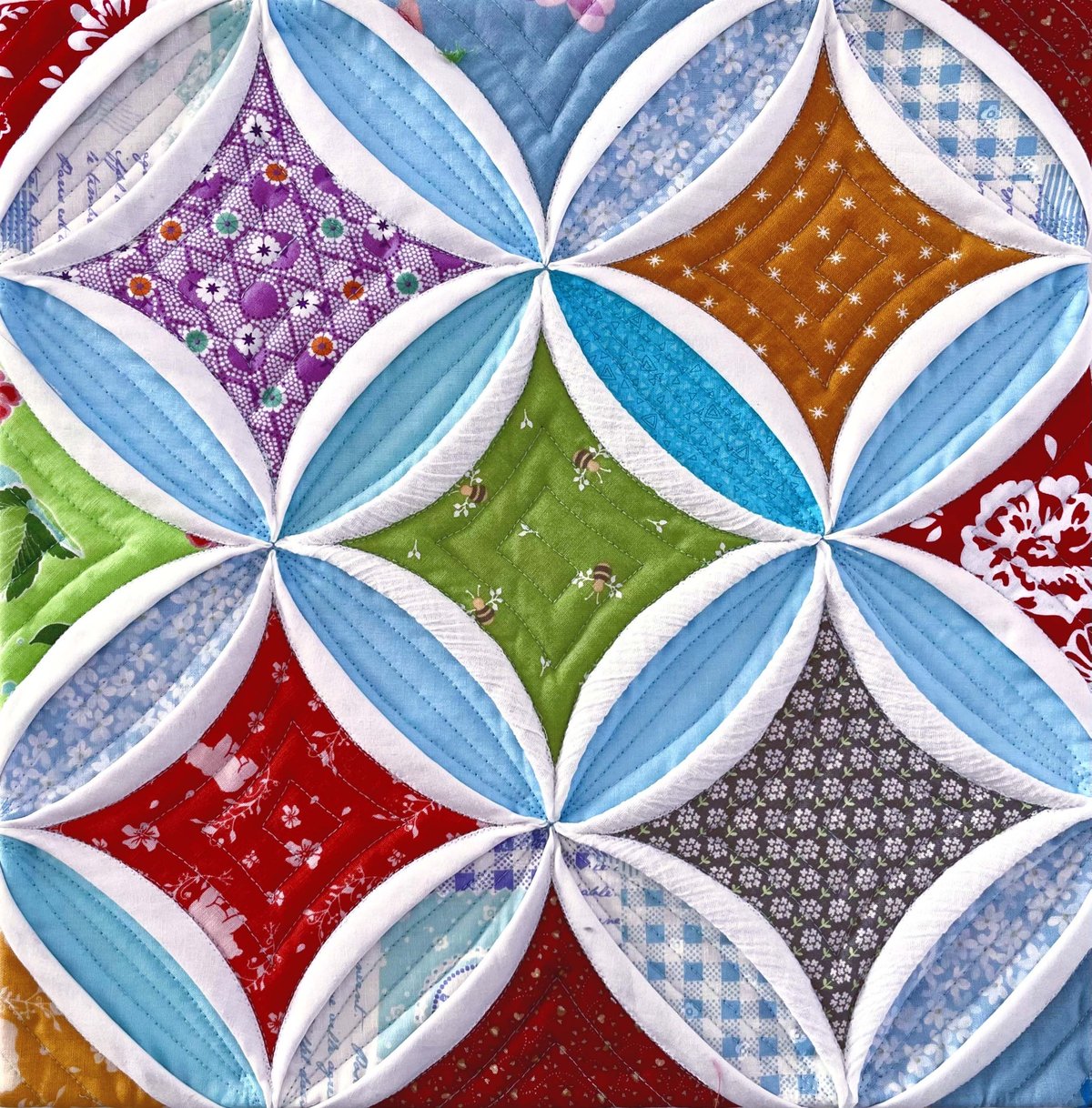 CATHEDRAL WINDOW QUILT カテドラル ウィンドウキルト1から5の