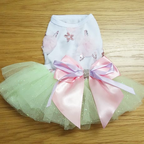【犬のドレス】お花とリボンのグリーンラメチュチュサマードレス