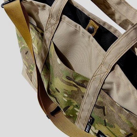 DRIBBLE × BALLISTICS “PAPA” TOTE
