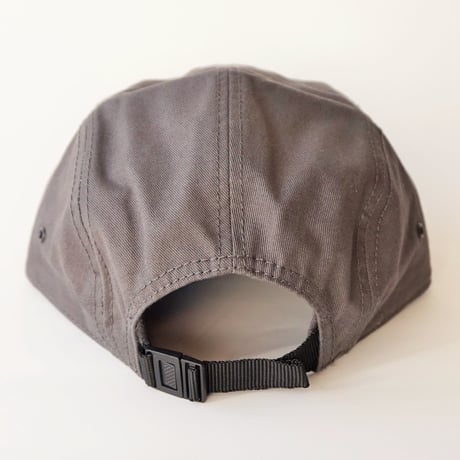 DRIBBLE Flat Visor Camper パパキャップ