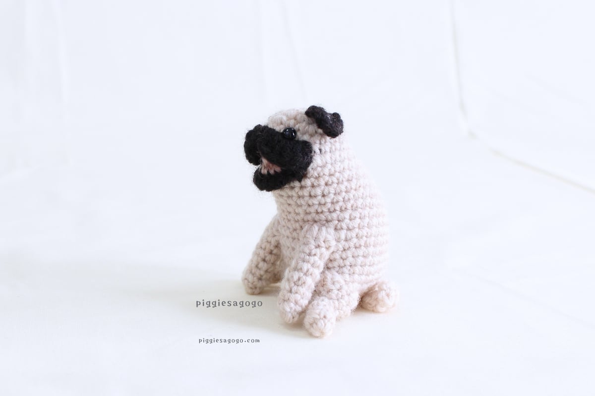 マロちゃん専用パグの編みぐるみ パグのあみぐるみ 編み図 / Pug amigurumi pattern | piggiesa