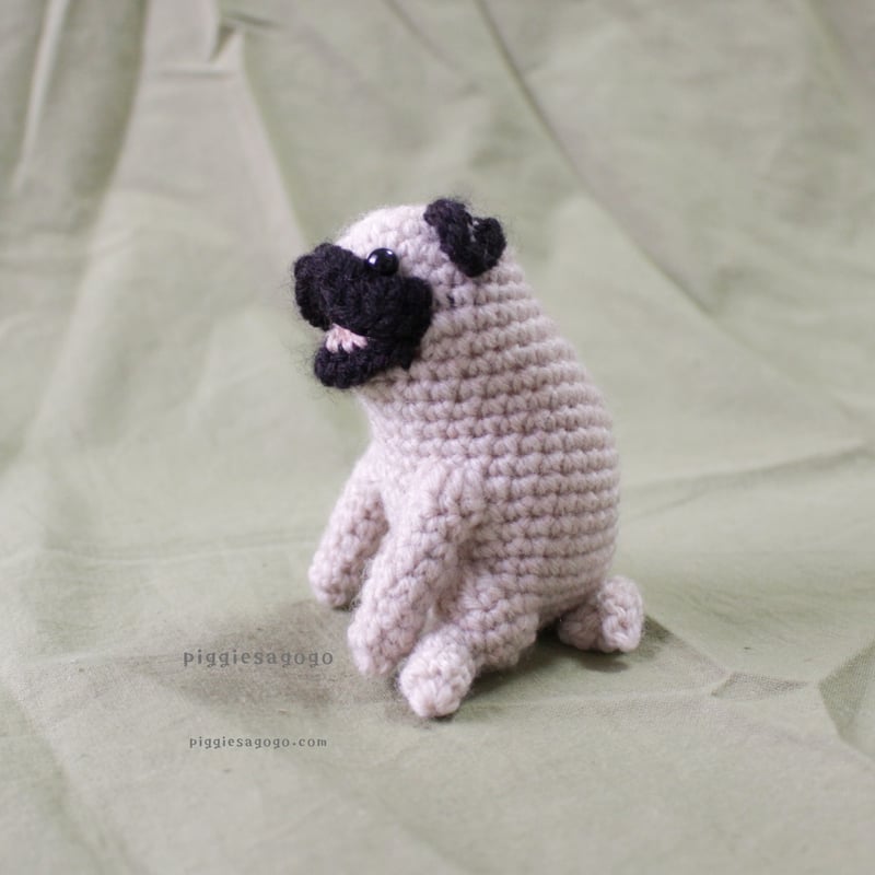 パグのあみぐるみ 編み図 / Pug amigurumi pattern | piggiesa