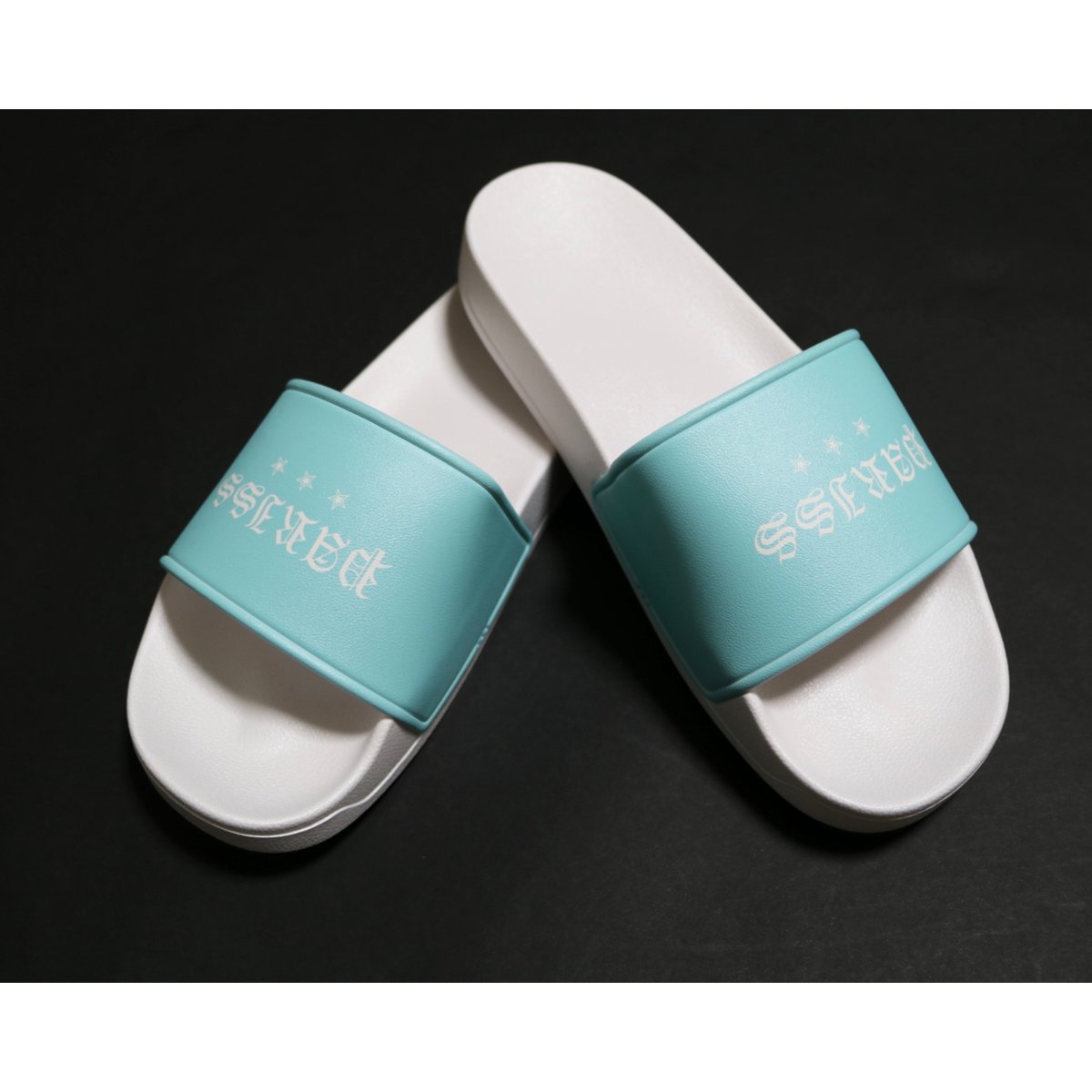 オールドイングリッシュシャワーサンダル【ブラック×ティファニー