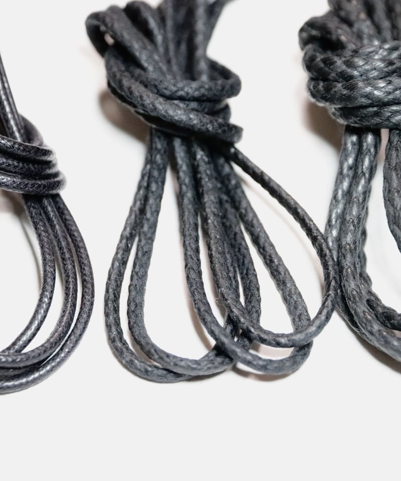 K229     ＊蝋引きレースタグ Black Waxed Lace / 黒 / 丸紐 / 芯までロウ引きシューレース