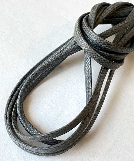 Dark Gray Flat Shoelaces with Agret /●紐先金具込み/ ダークグレー / ロウ引き3mm幅平紐/ 長さ指定可