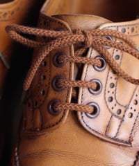 Shoelaces for Tricker's / CLASSIC SERIES / ACORN / 丸紐 / 薄茶 / ロウ無し ●紐先金具込み / 長さ指定可