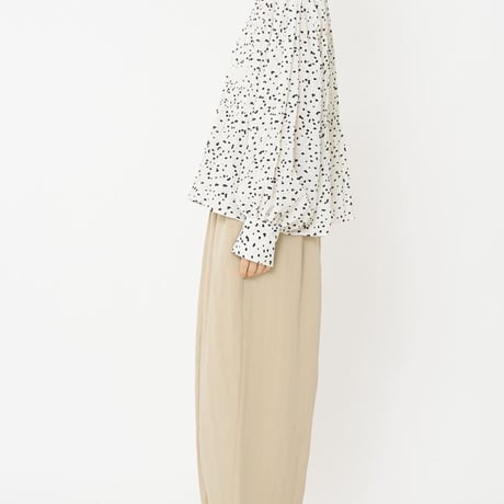 【CHIGNON】[1961-014KK] ﾄﾞｯﾄｼｬｰﾘﾝｸﾞBL