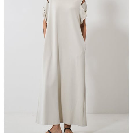 【YENN】[Y261-52021] EYELETS TEE DRESS