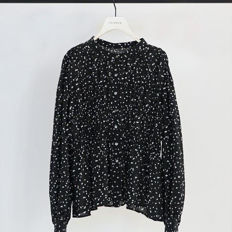 【CHIGNON】[1961-014KK] ﾄﾞｯﾄｼｬｰﾘﾝｸﾞBL