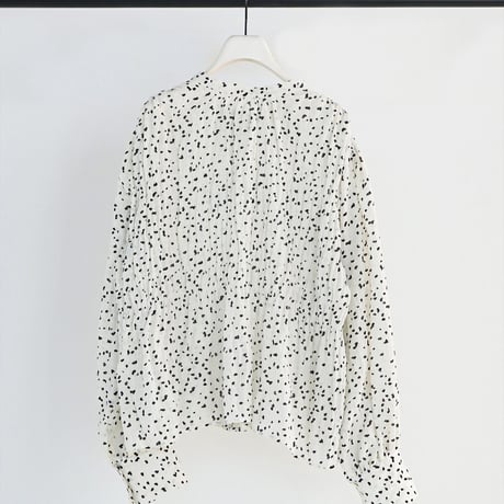 【CHIGNON】[1961-014KK] ﾄﾞｯﾄｼｬｰﾘﾝｸﾞBL
