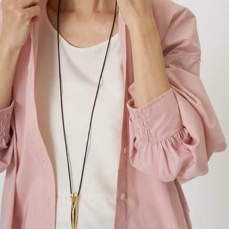 【CHIGNON】[1261-017KK] ﾀｯｸﾎﾞﾘｭｰﾑｽﾘｰﾌﾞSH