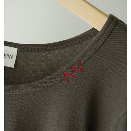 【YENN】[Y263-82089] U-NECK LONG TEE