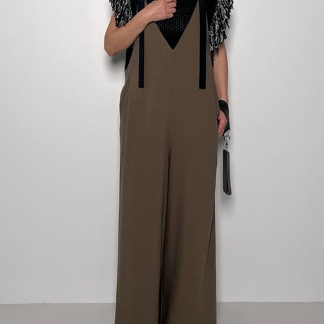 【CHIGNON】[3651-009KK] Vﾈｯｸｺﾝﾋﾞﾈｿﾞﾝ